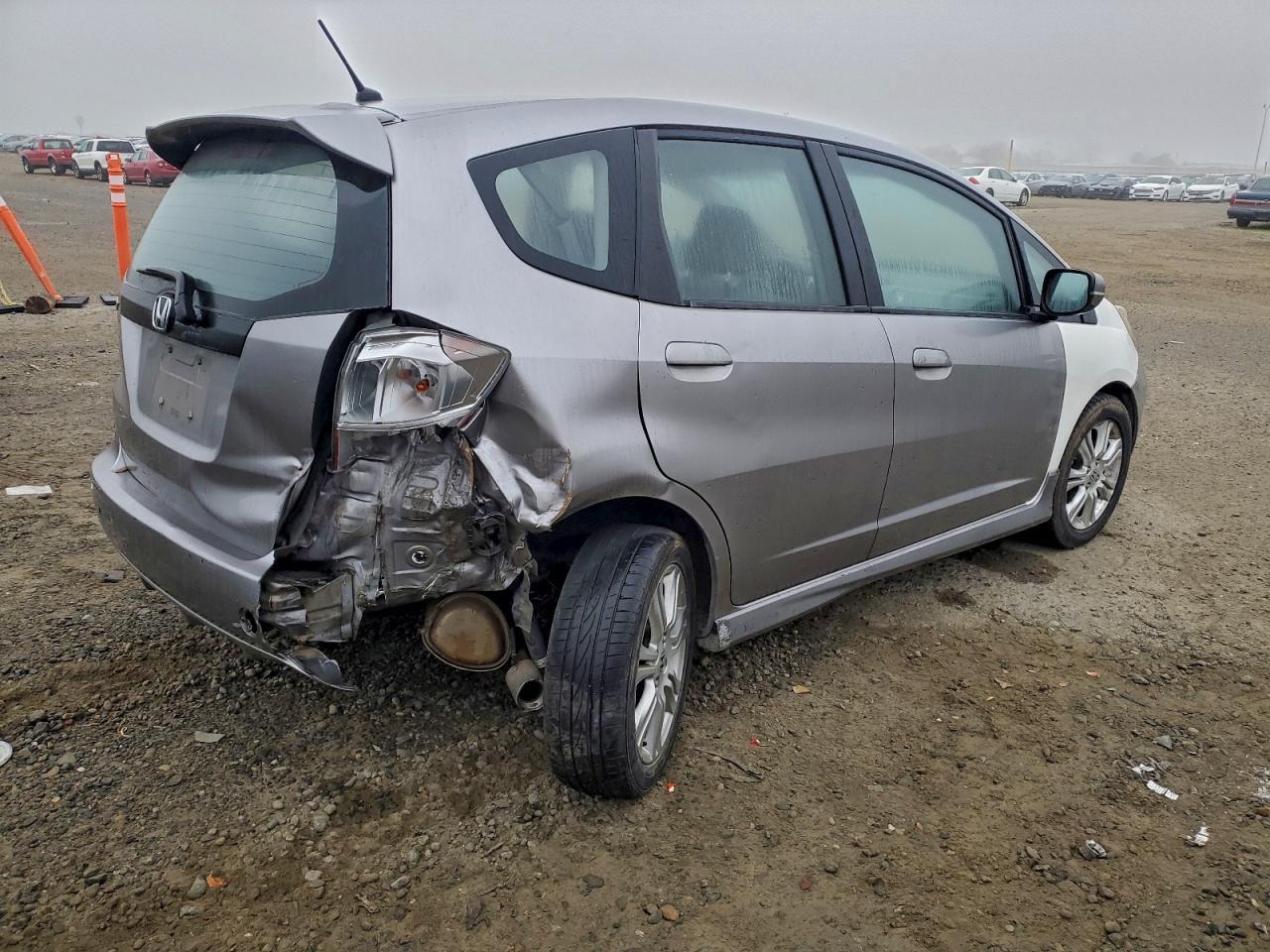 2010 HONDA FIT