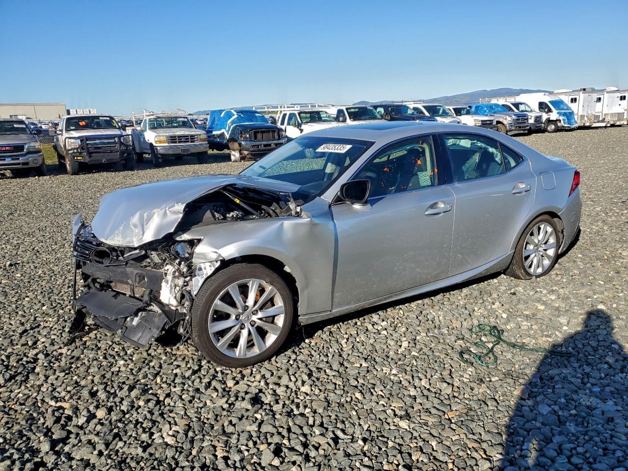 2016 LEXUS IS 200t