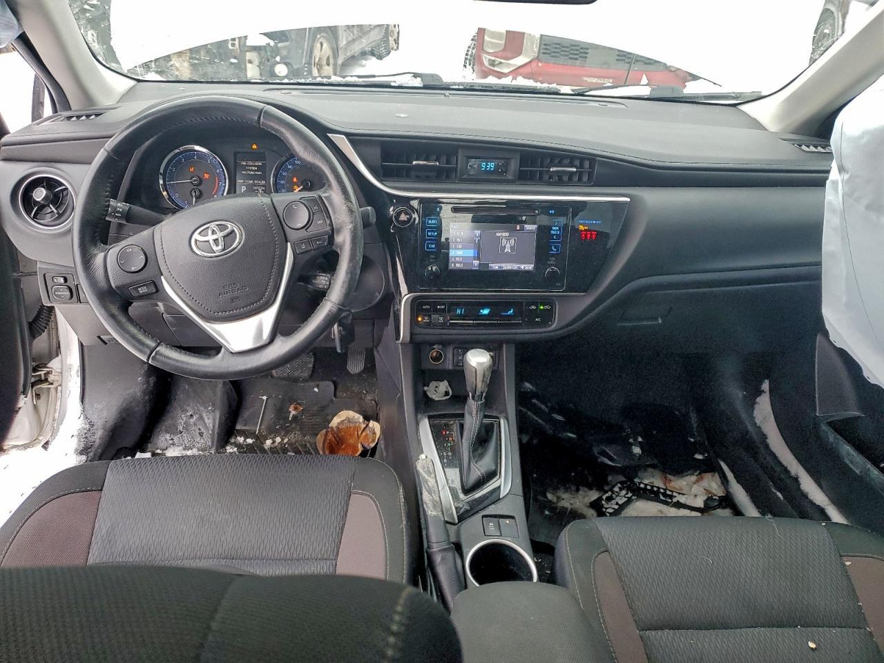 2019 TOYOTA COROLLA