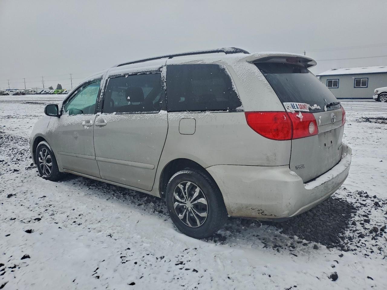 2008 TOYOTA SIENNA