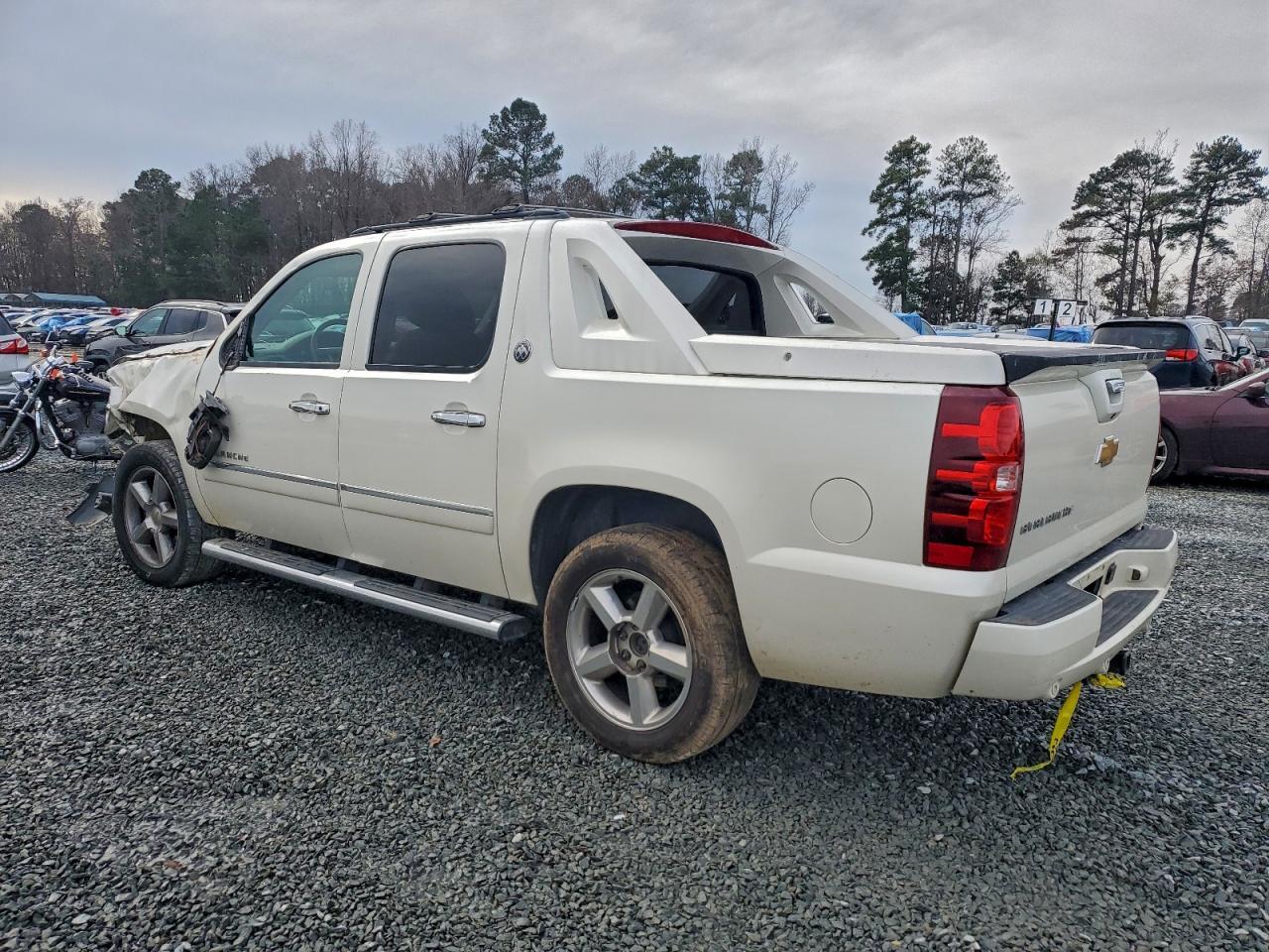 2011 CHEVROLET Avalanche