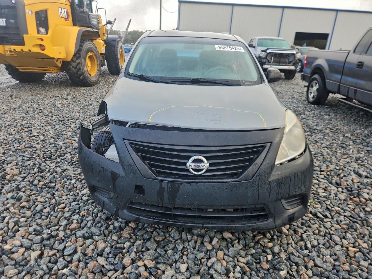 2014 NISSAN VERSA