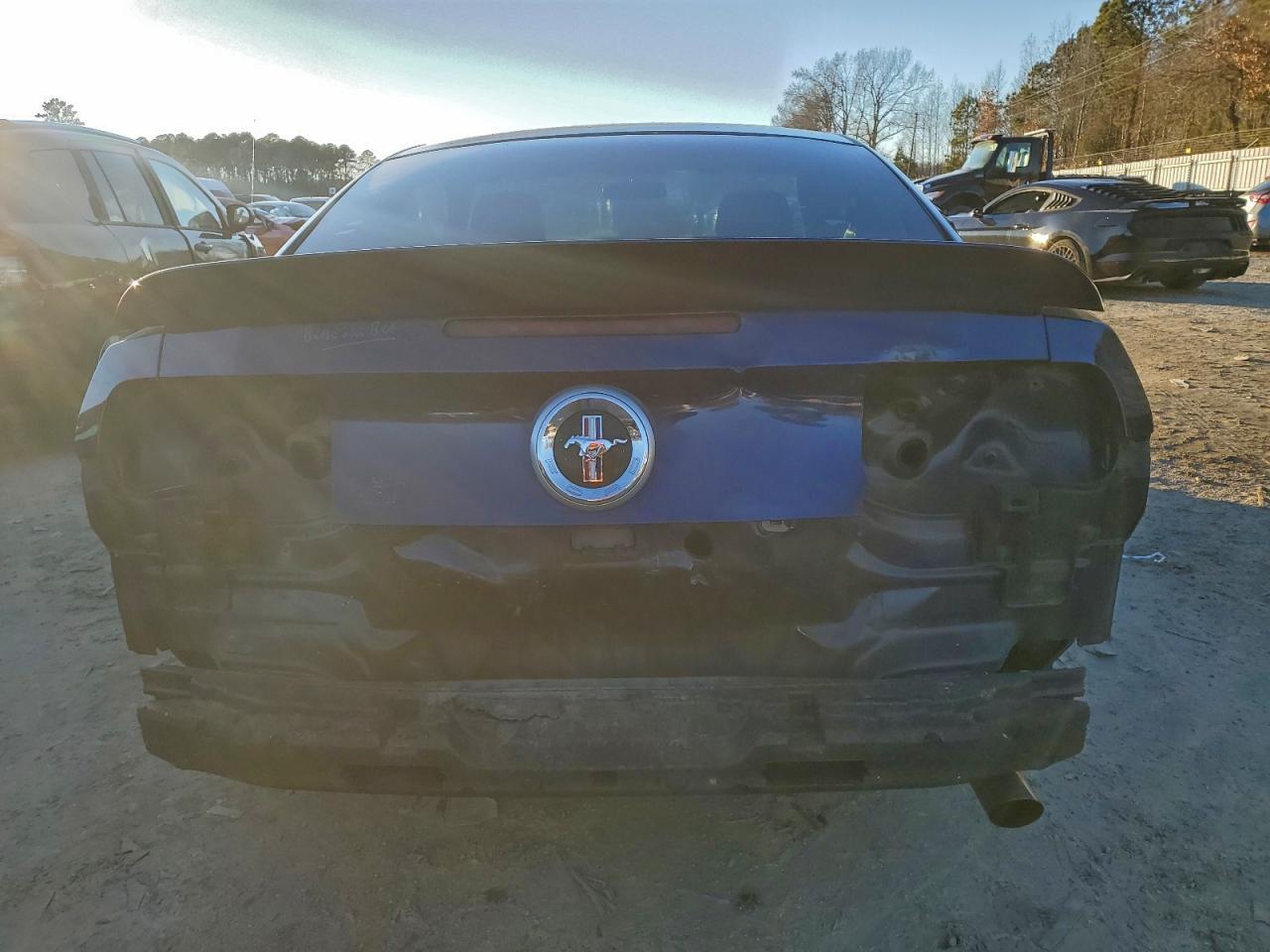 2010 FORD MUSTANG