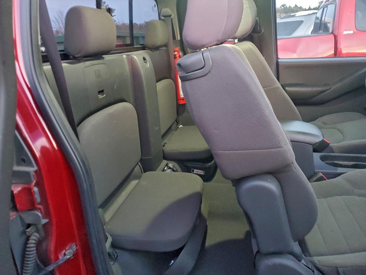 2006 NISSAN Frontier