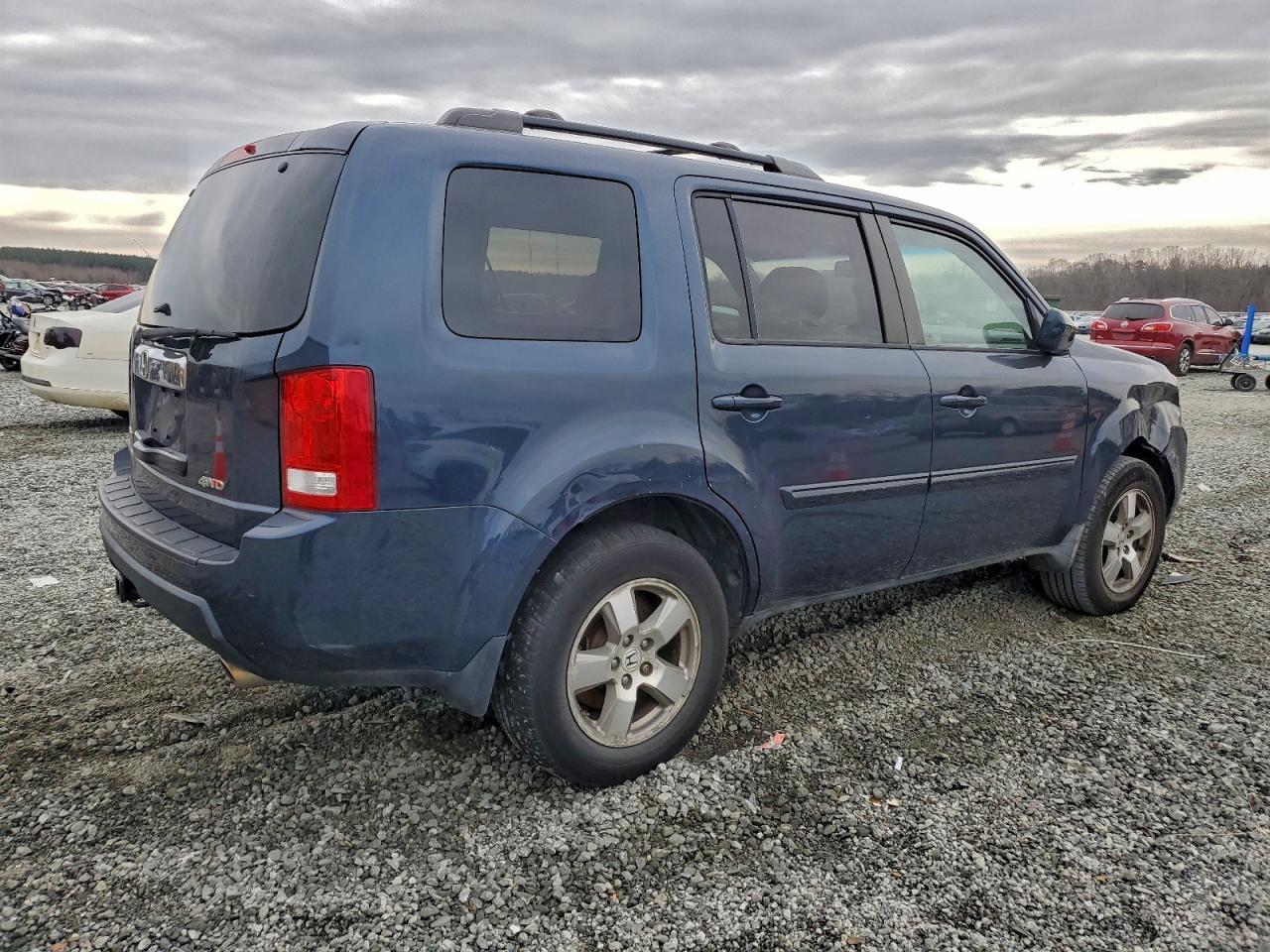 2011 HONDA PILOT
