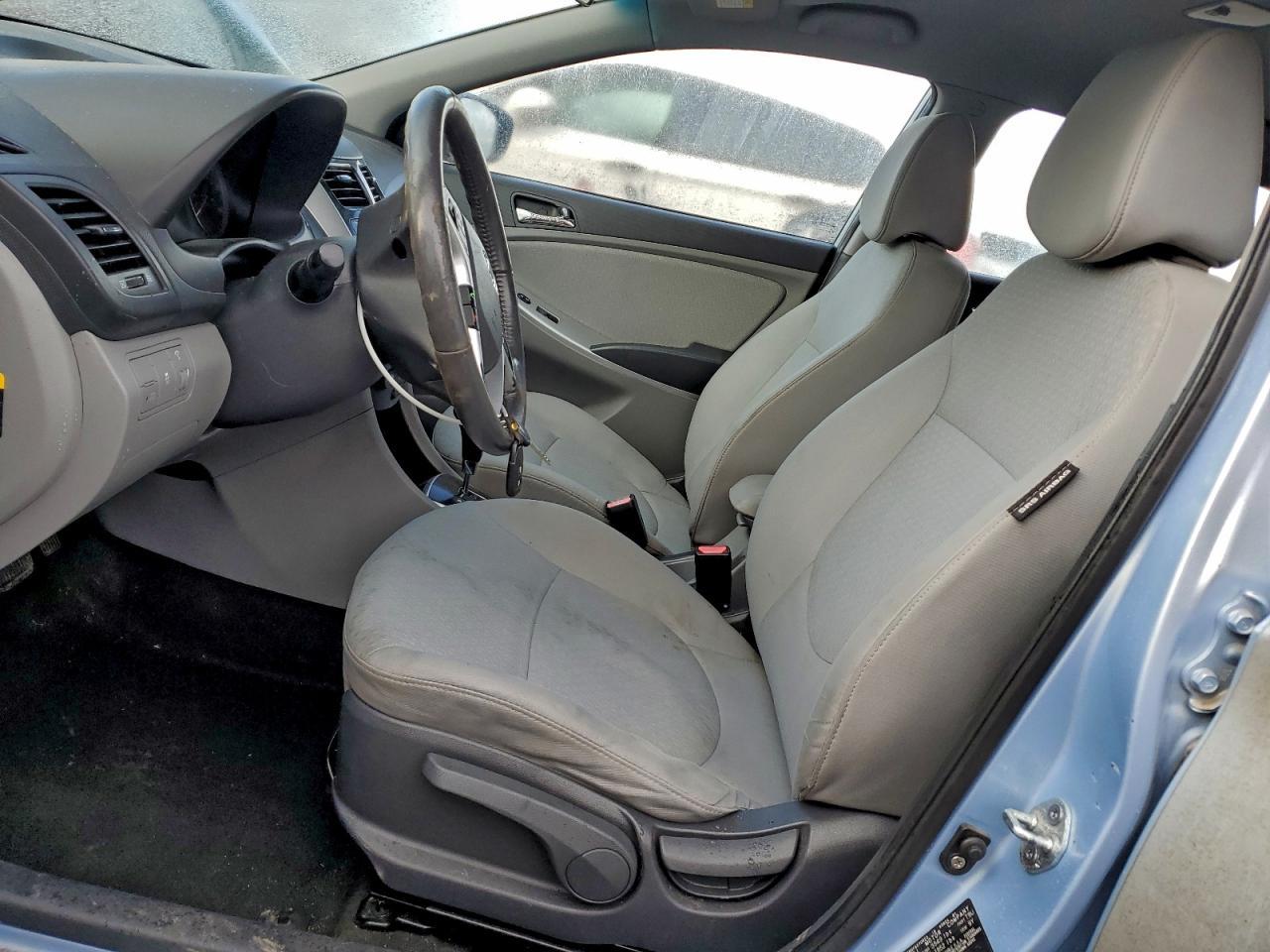 2012 HYUNDAI ACCENT