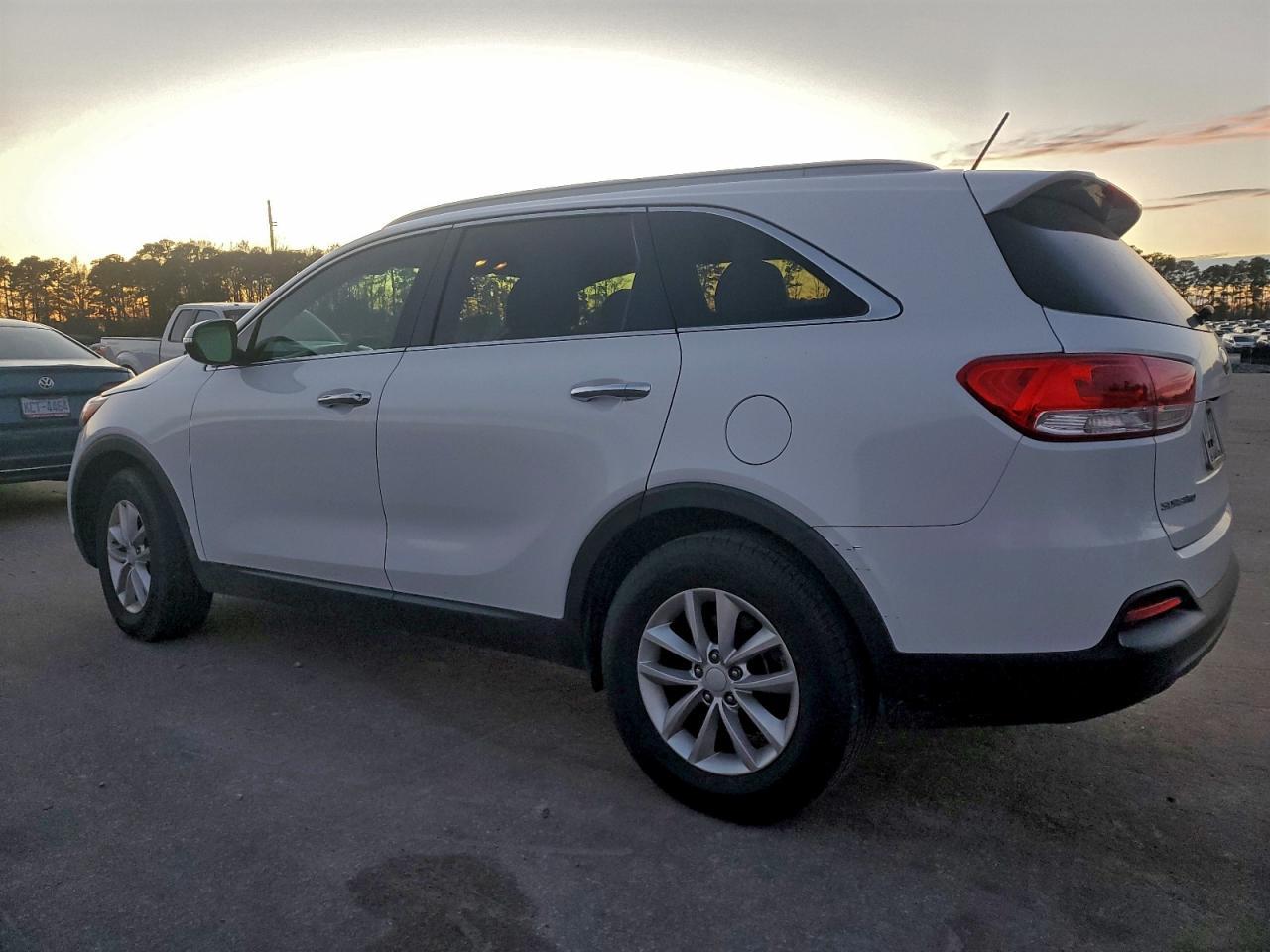 2017 KIA SORENTO