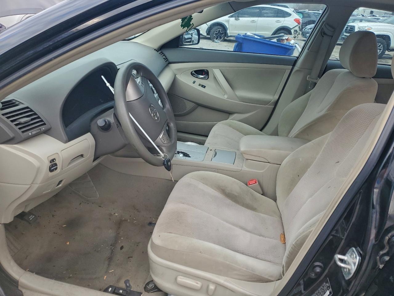 2010 TOYOTA CAMRY