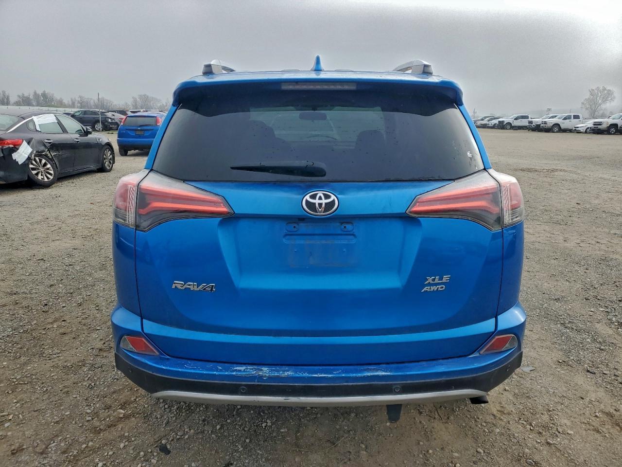 2016 TOYOTA RAV4