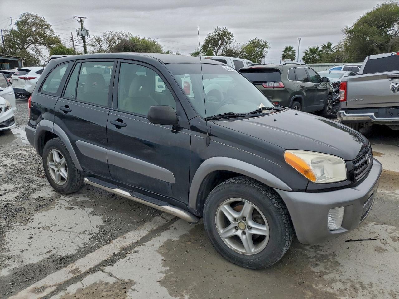 2003 TOYOTA RAV4