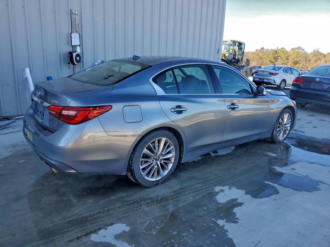 2018 INFINITI Q50