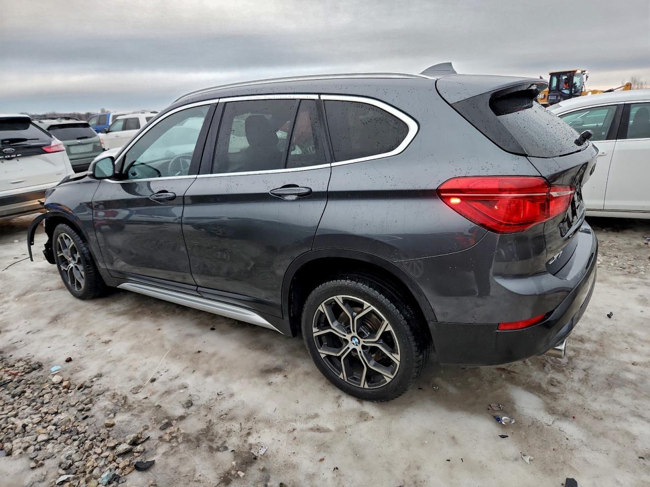 2022 BMW X1