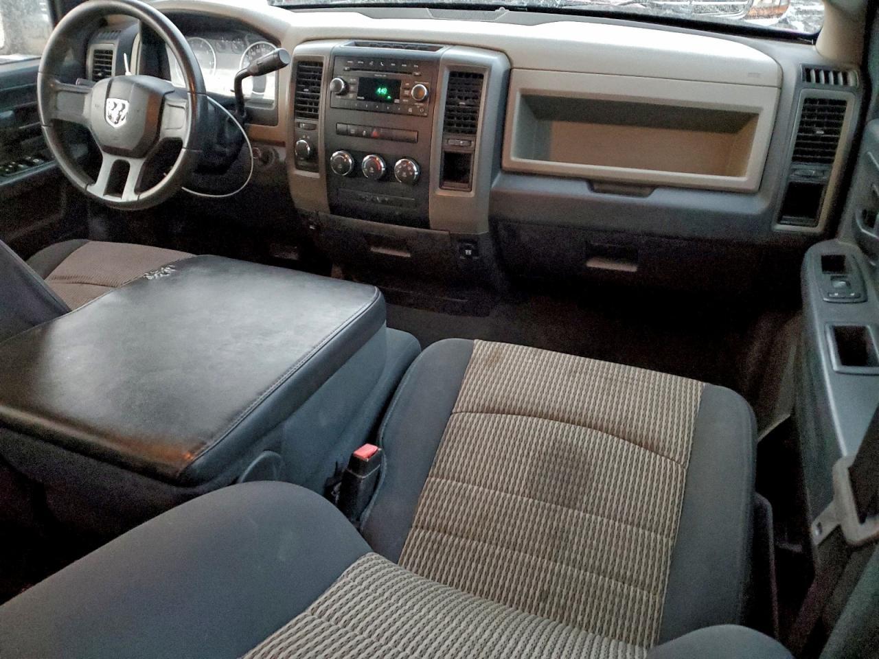 2011 DODGE RAM 1500