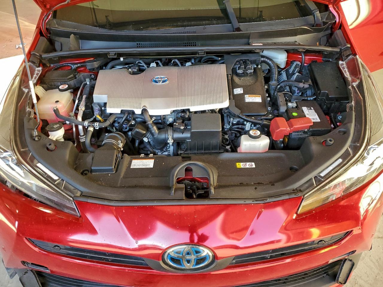 2019 TOYOTA PRIUS