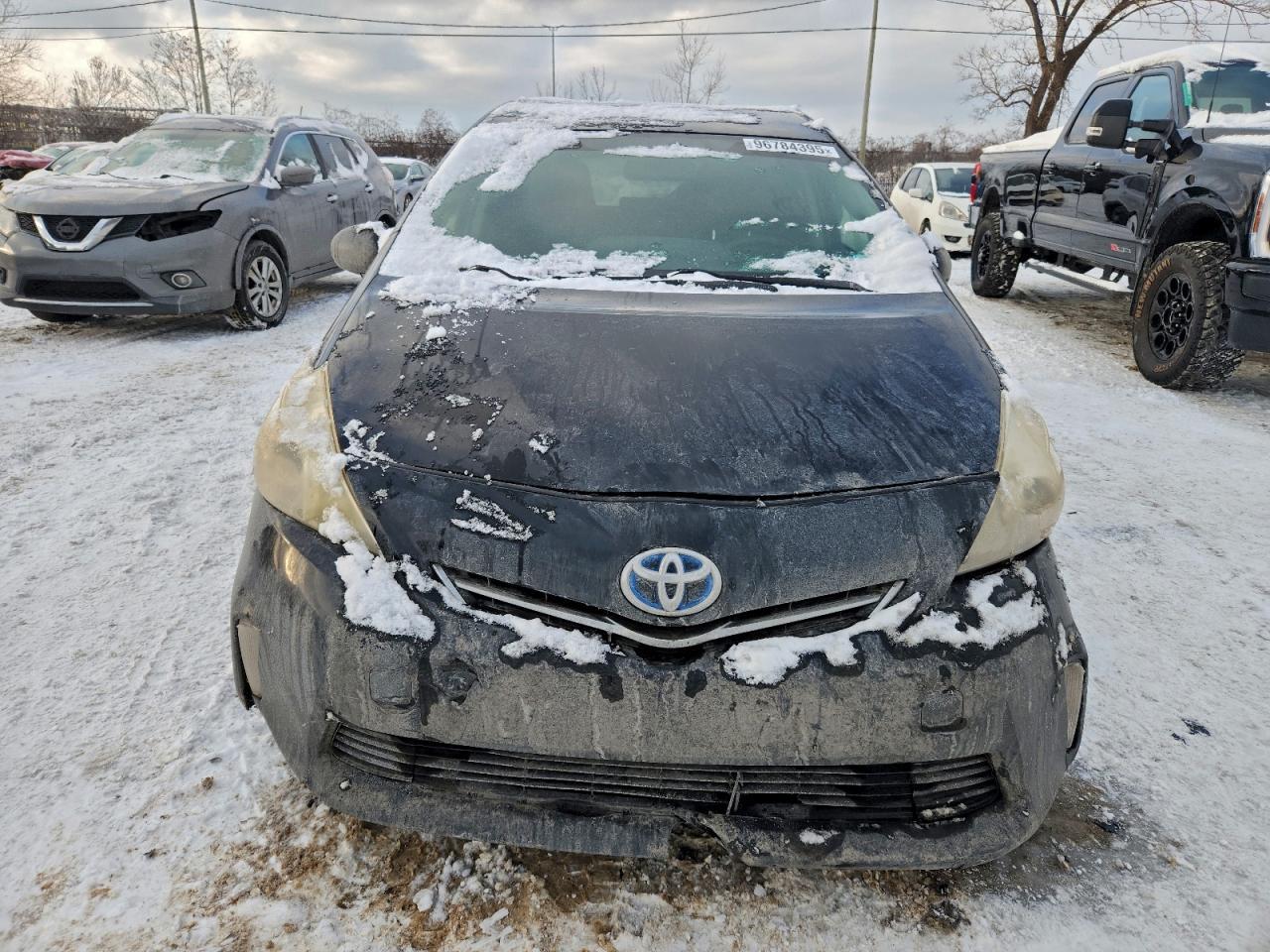 2012 TOYOTA PRIUS V