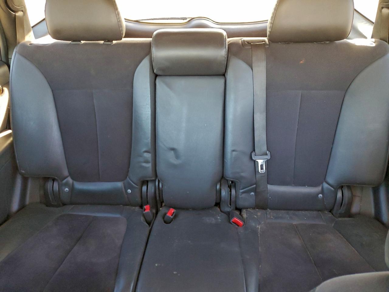 2011 HYUNDAI SANTA FE