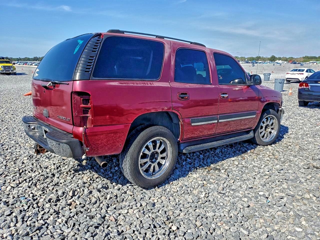 2004 CHEVROLET Tahoe