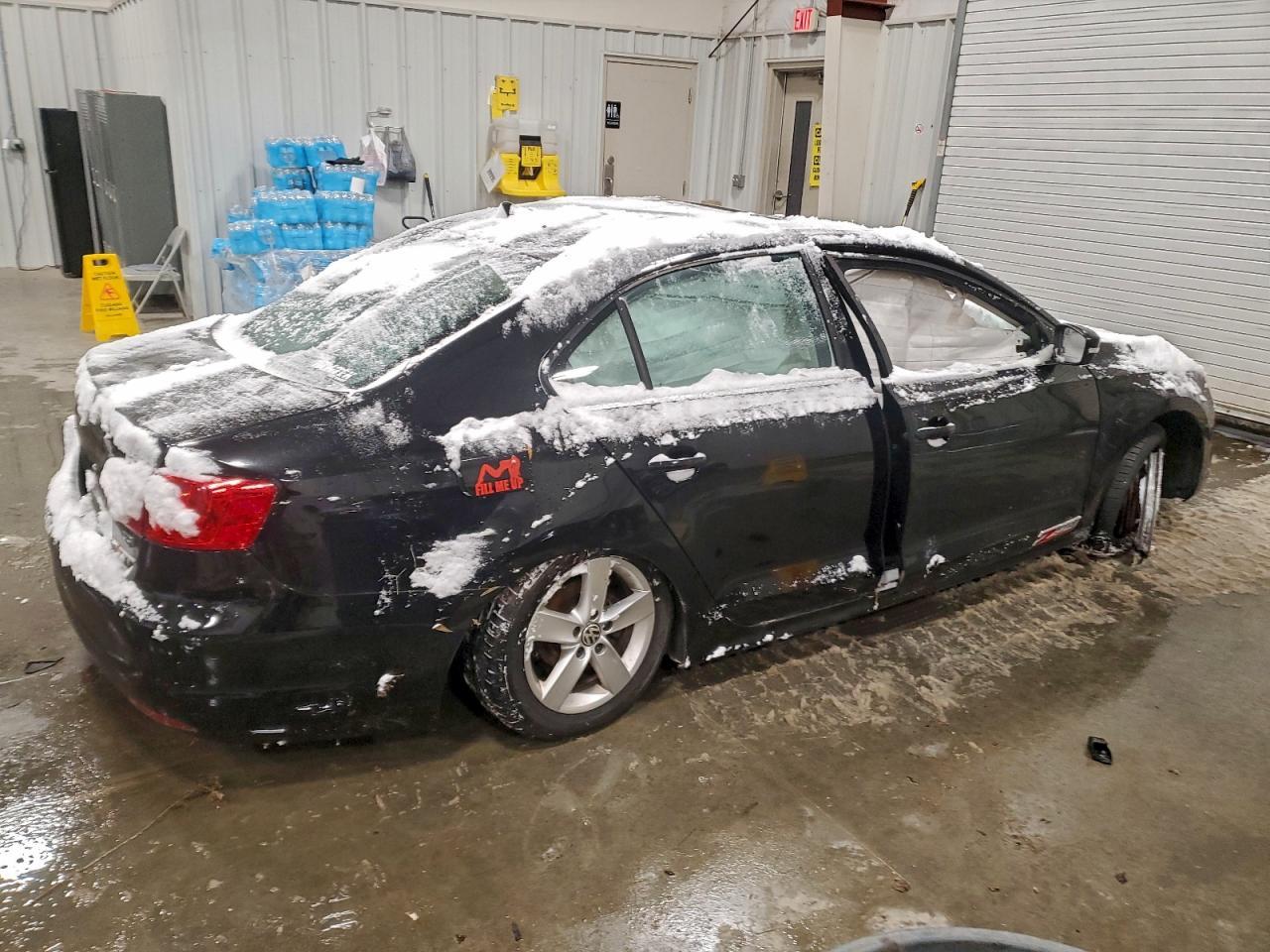 2013 VOLKSWAGEN JETTA