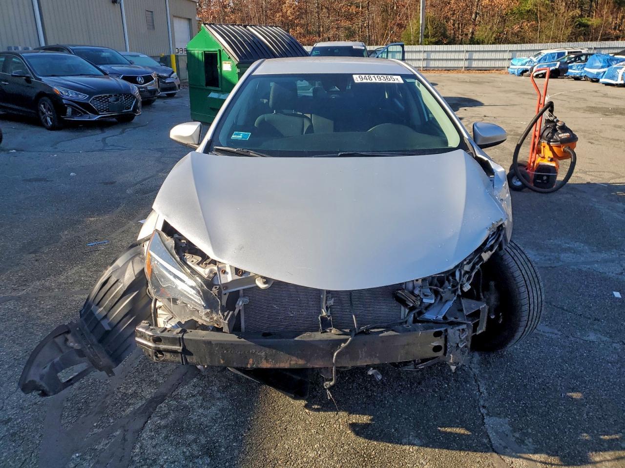 2019 TOYOTA COROLLA