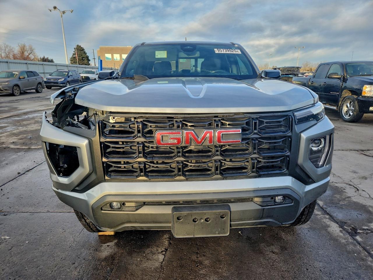 2025 GMC CANYON