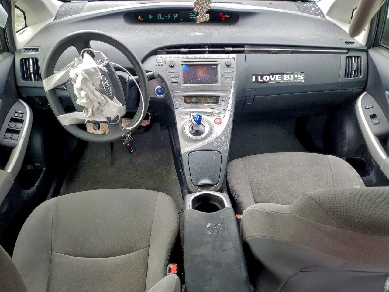 2014 TOYOTA PRIUS