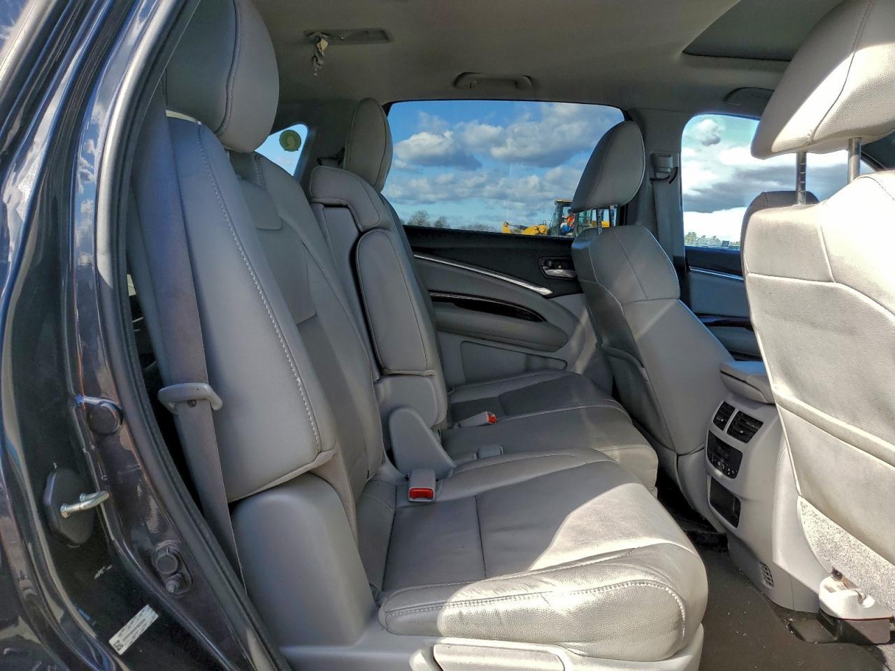 2015 ACURA MDX