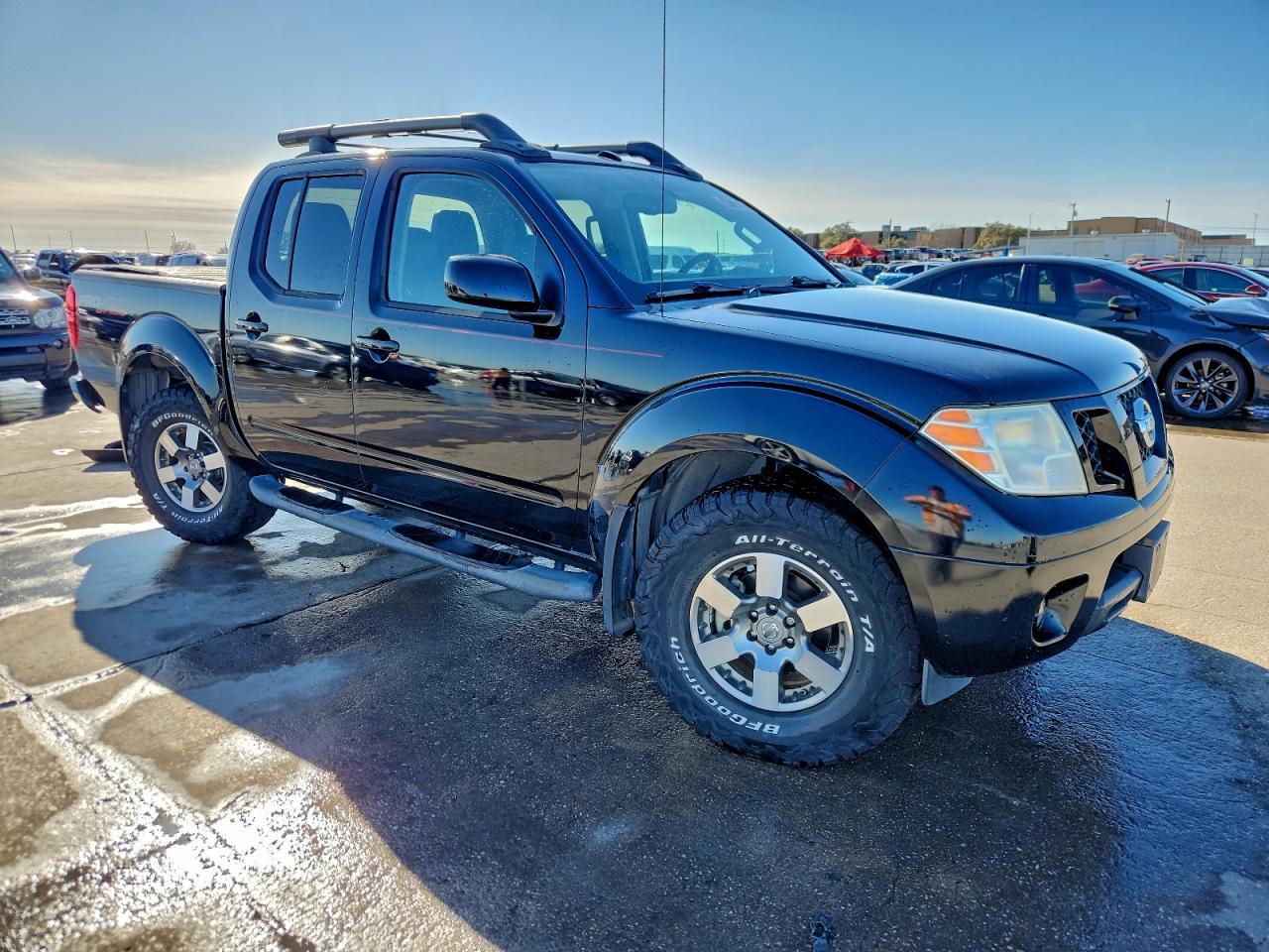 2012 NISSAN Frontier