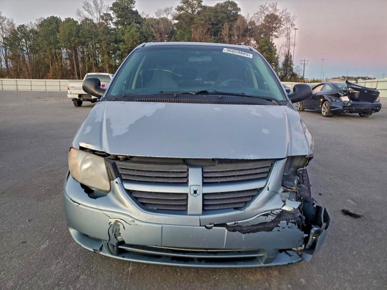2005 DODGE GRAND CARAVAN