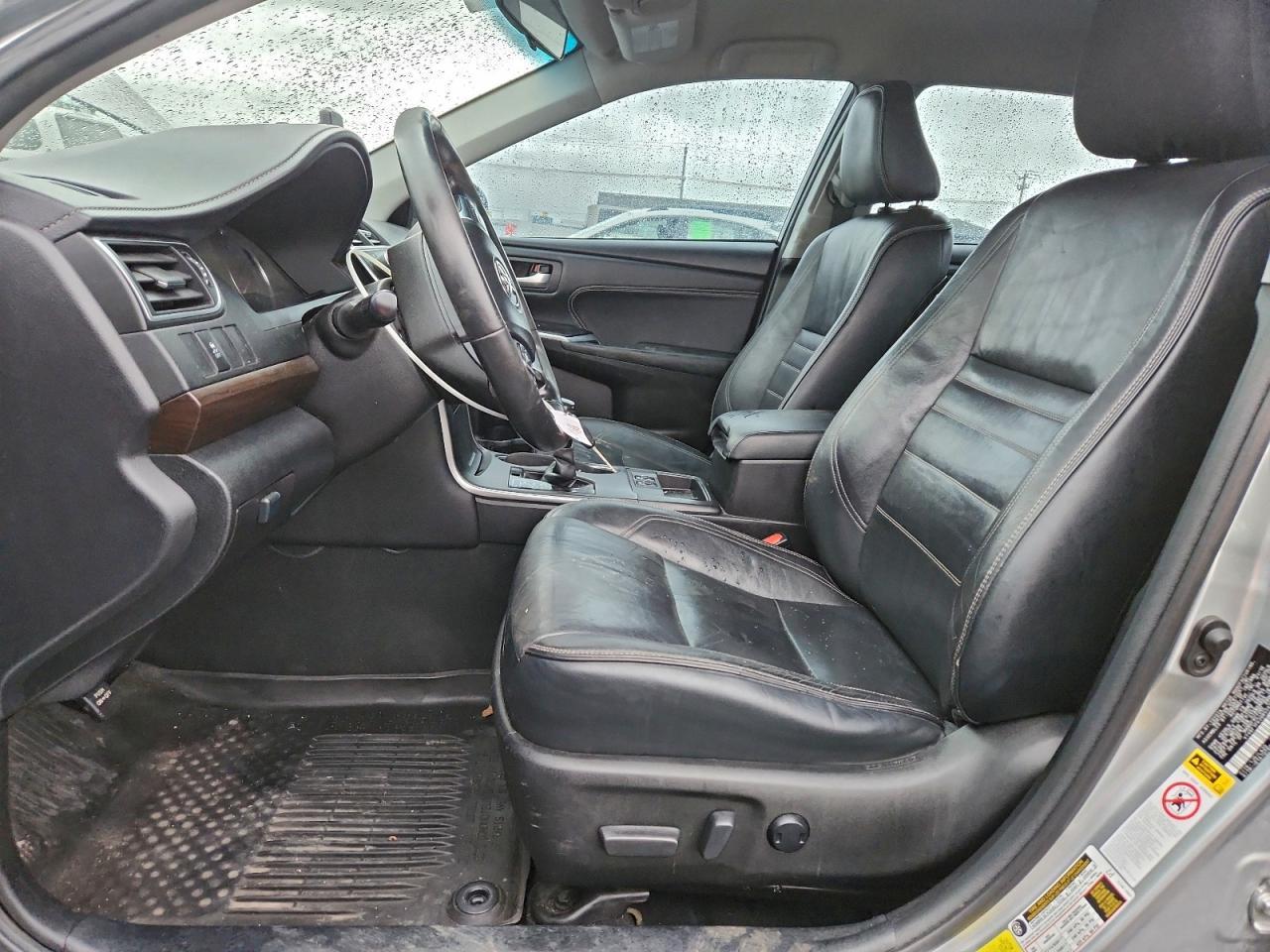 2016 TOYOTA CAMRY