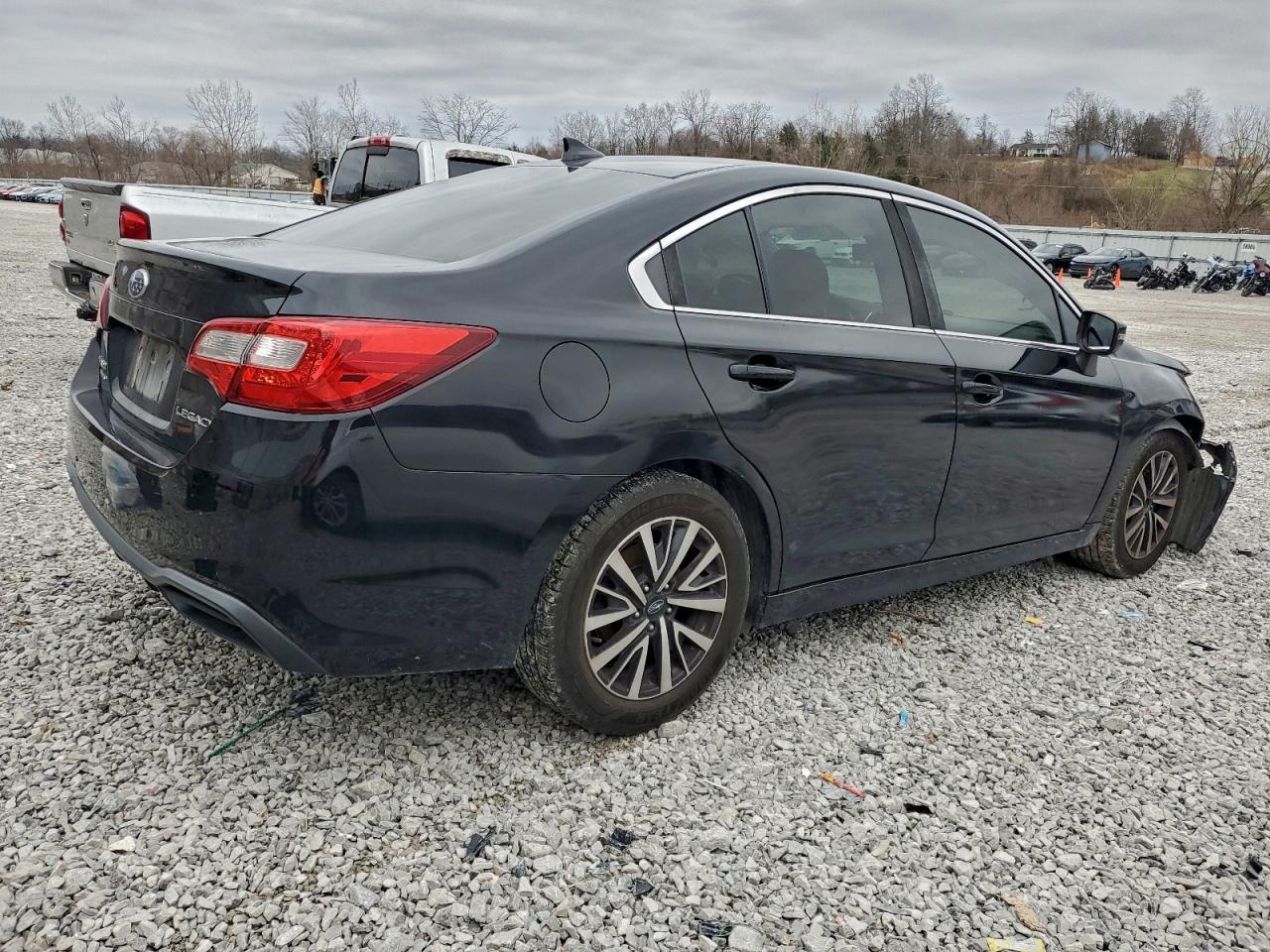 2018 SUBARU Legacy