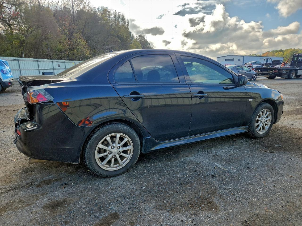 2011 MITSUBISHI LANCER