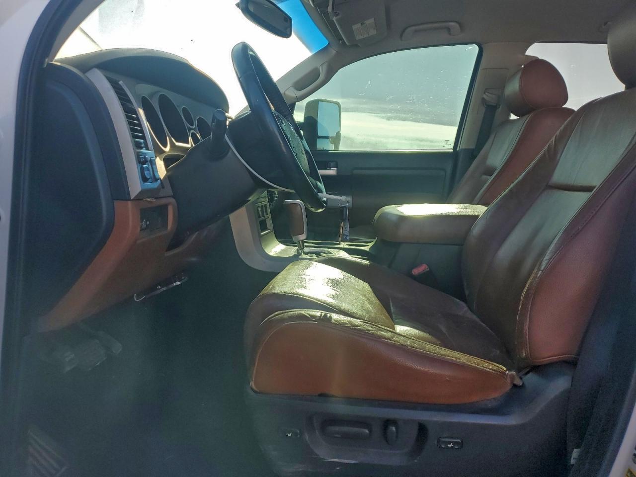 2008 TOYOTA TUNDRA