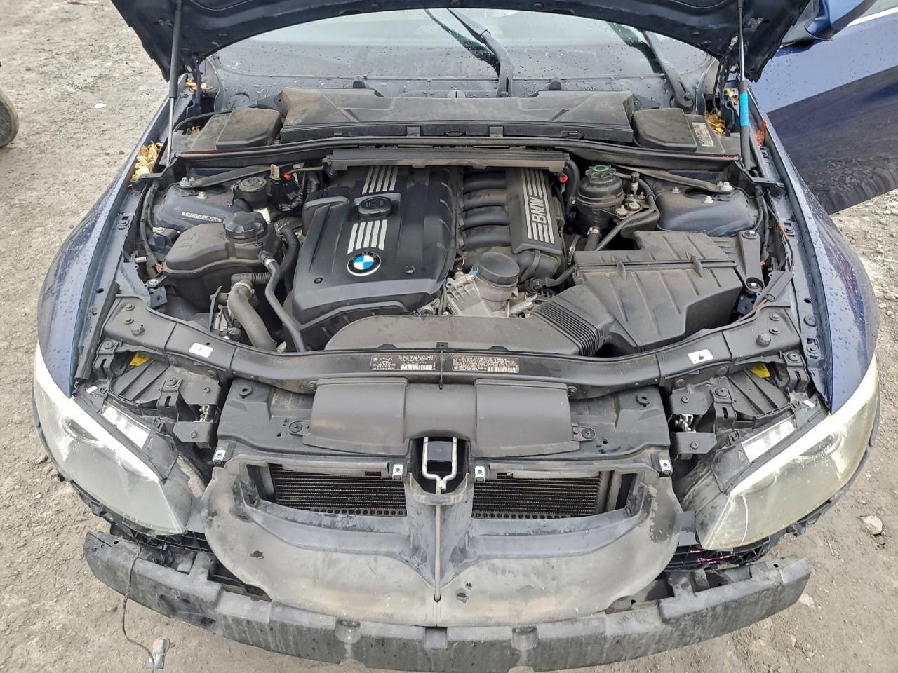 2011 BMW 3 SERIES