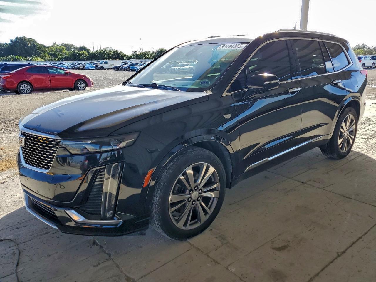 2021 CADILLAC XT6