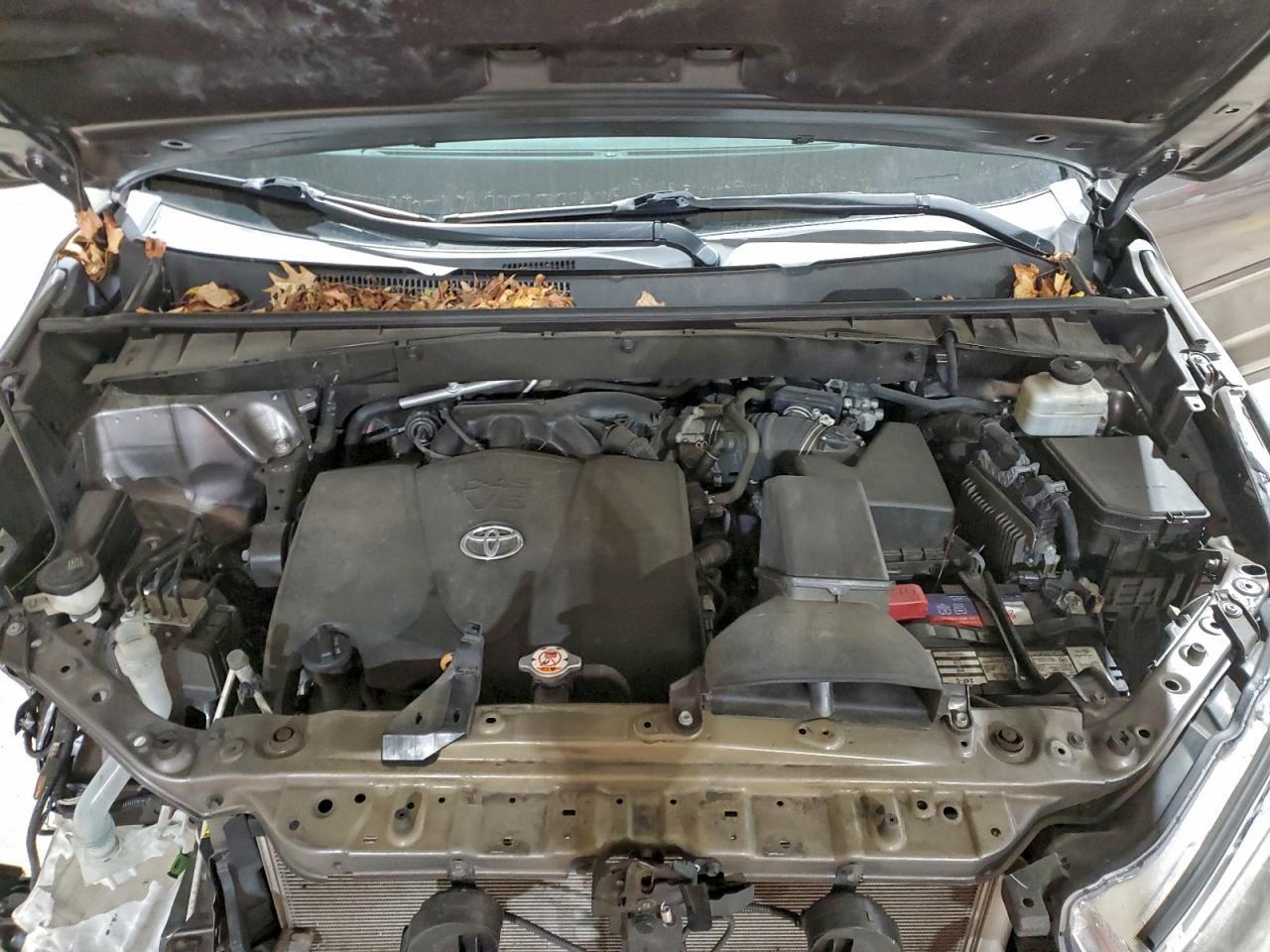 2019 TOYOTA HIGHLANDER