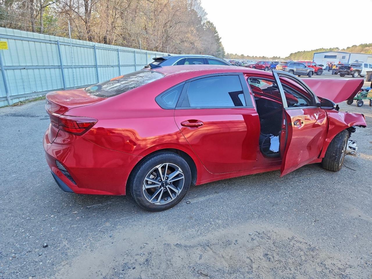 2024 KIA FORTE