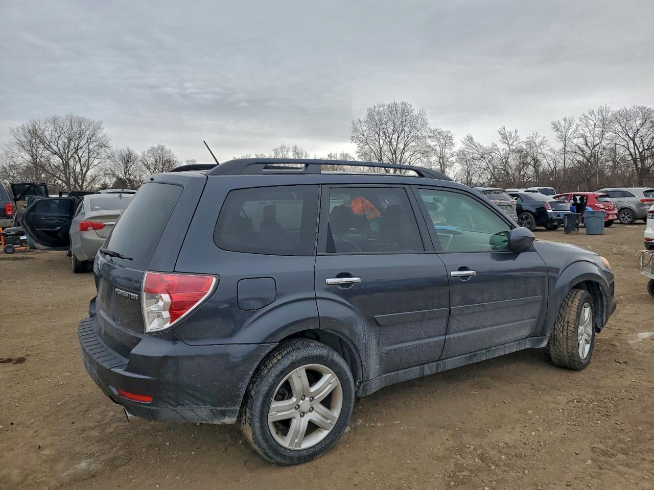 2010 SUBARU FORESTER