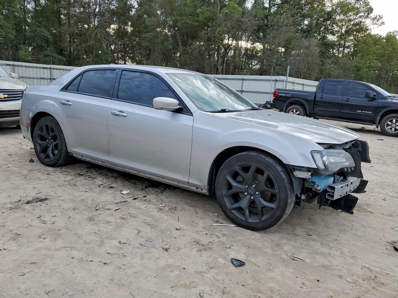 2021 CHRYSLER 300