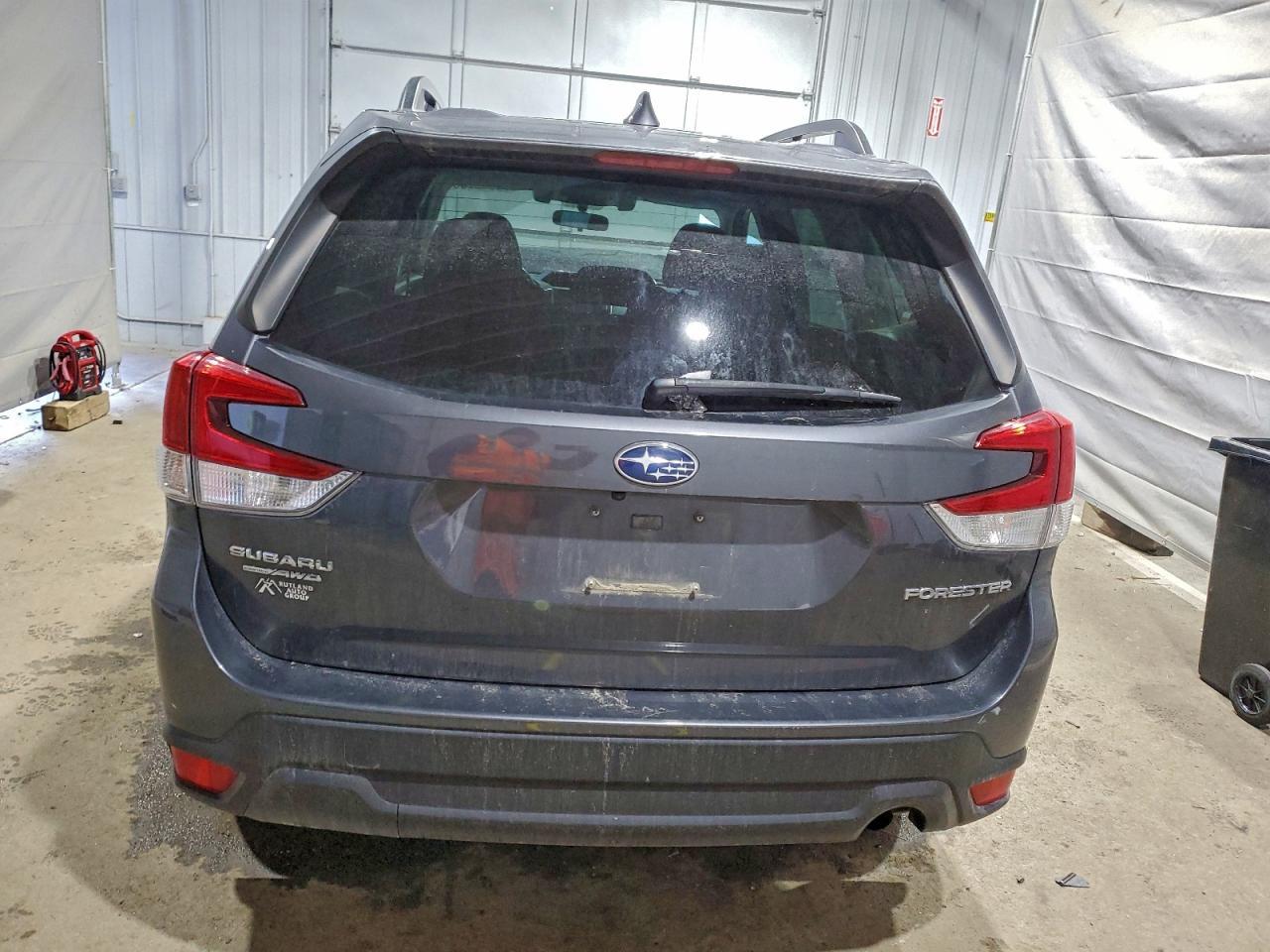 2021 SUBARU FORESTER