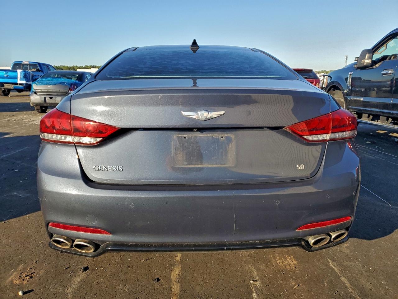 2015 HYUNDAI GENESIS