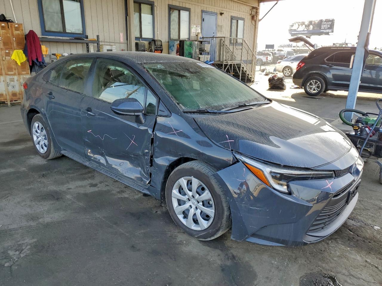 2025 TOYOTA COROLLA