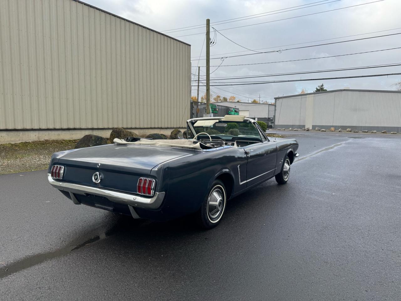 1965 FORD MUSTANG