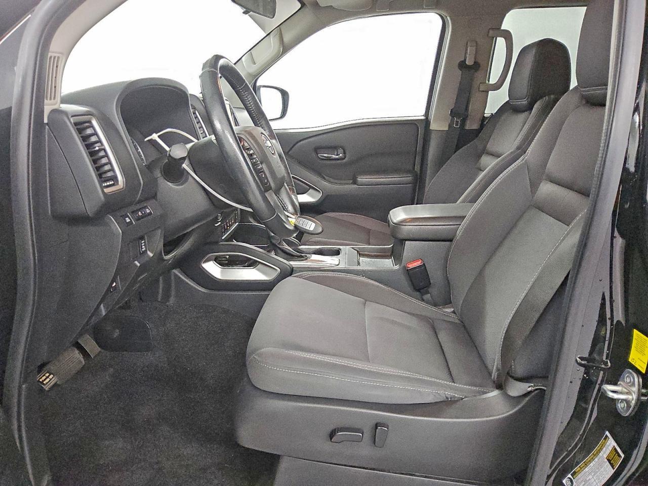 2022 NISSAN Frontier