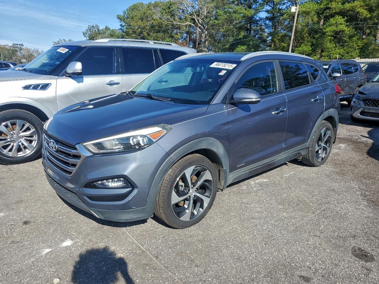 2016 HYUNDAI TUCSON