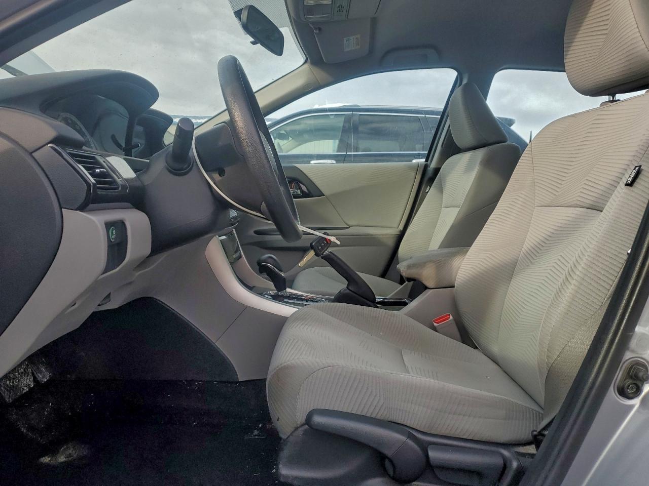 2017 HONDA ACCORD