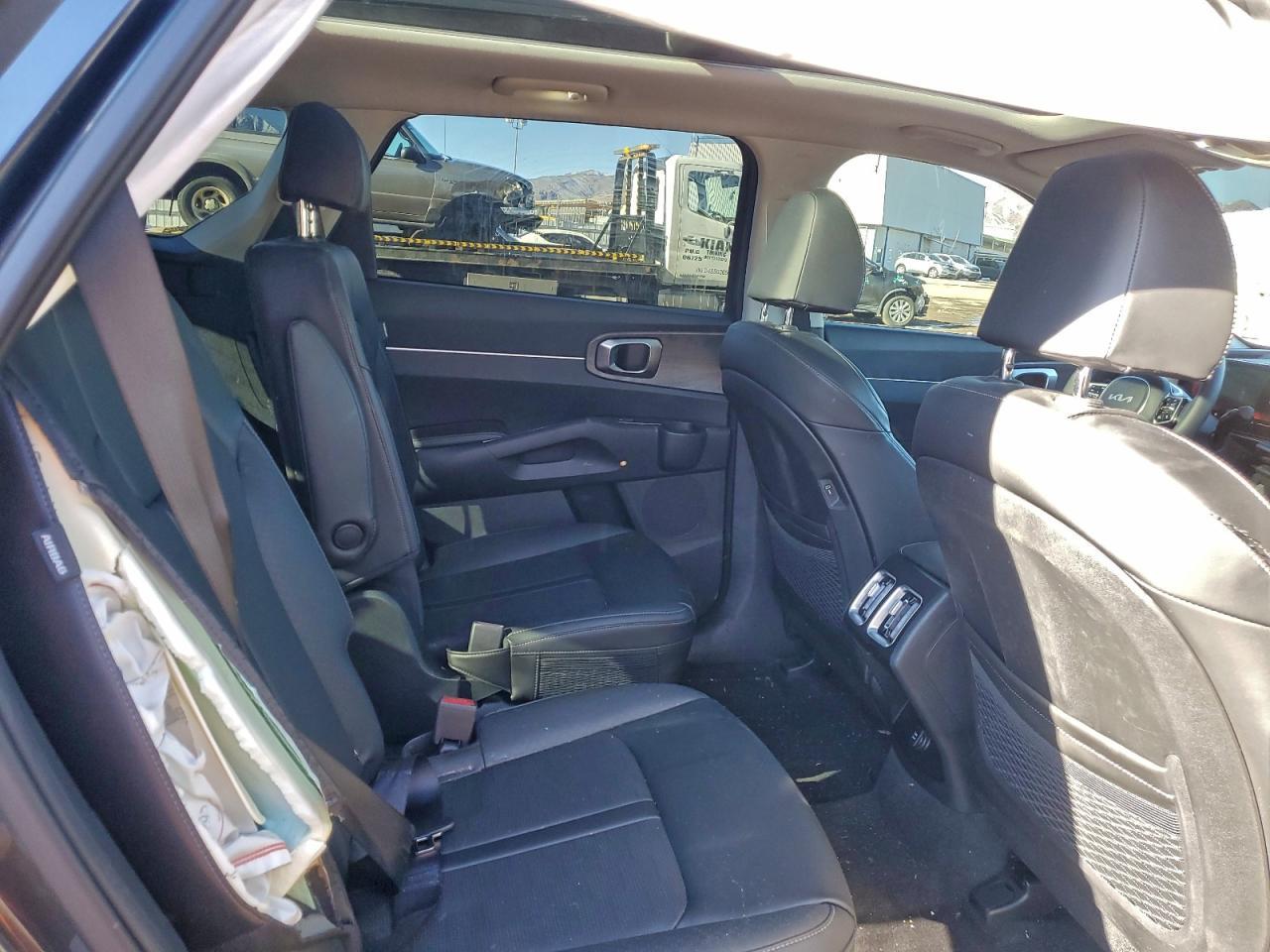 2024 KIA SORENTO