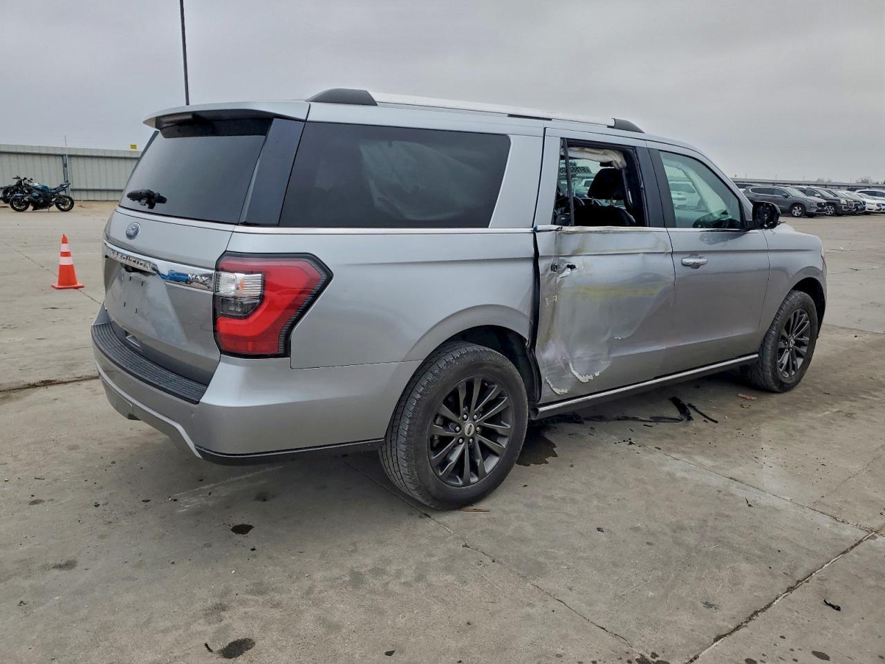 2021 FORD Expedition
