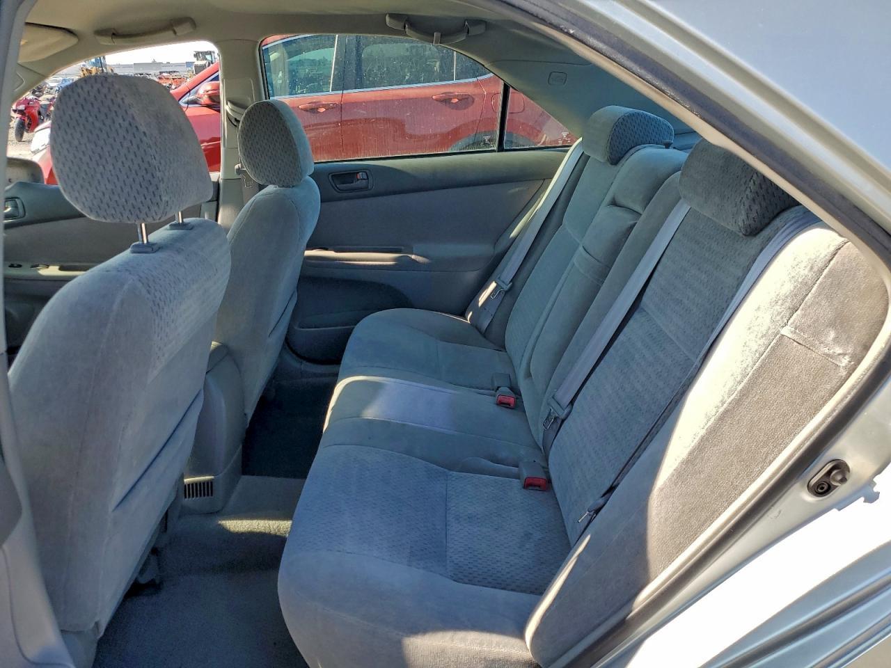 2002 TOYOTA CAMRY
