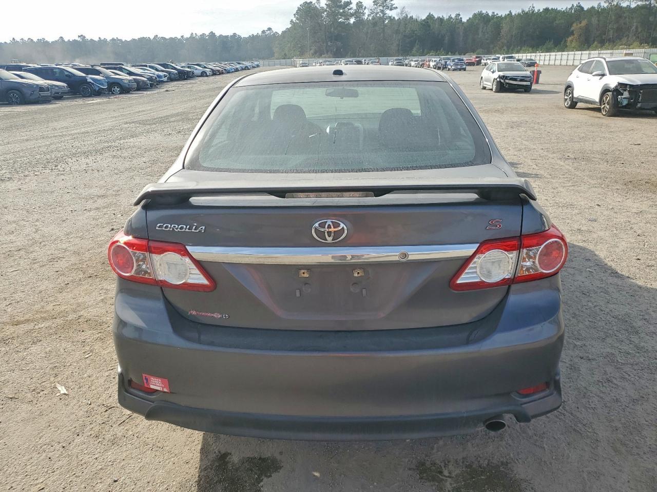 2013 TOYOTA COROLLA