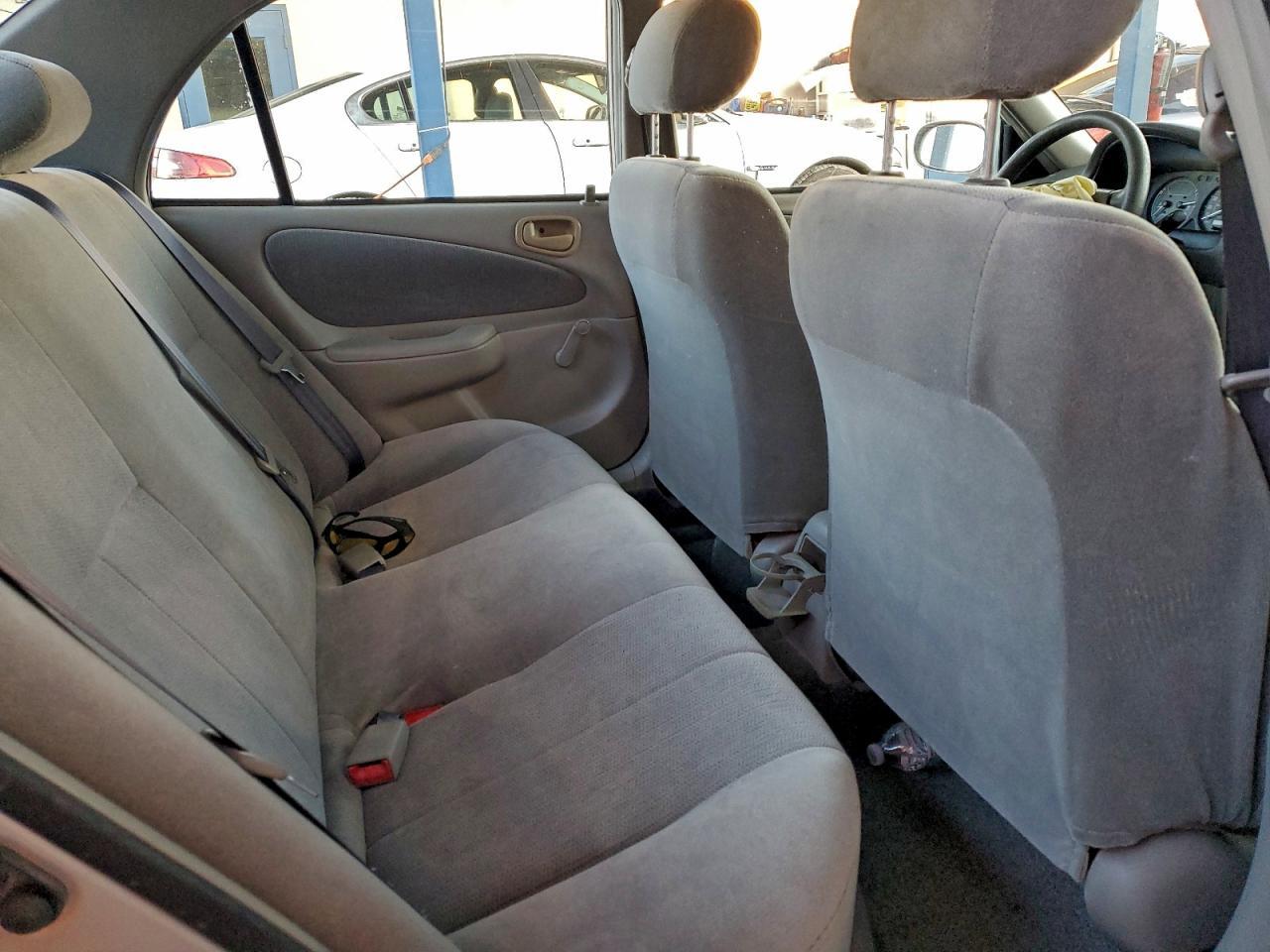 2002 TOYOTA COROLLA